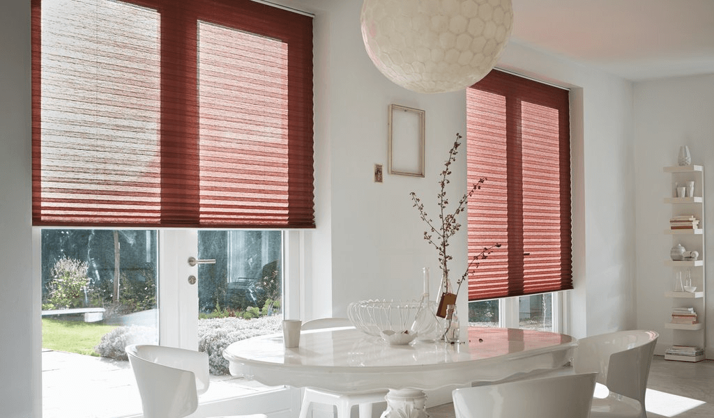 Шторы плиссе Luxaflex® Для простых окон и дверей