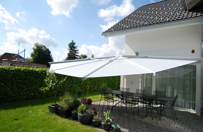 sun-o-tron® M4 веерная маркиза Radius