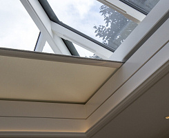 Скрытые боксы для мансардных окон