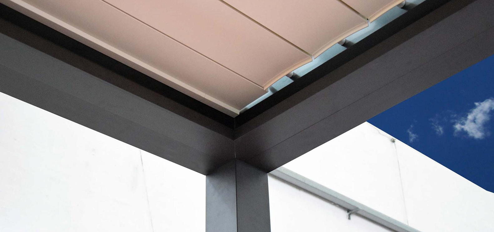 Пергола Corradi Bioclimatics Maestro