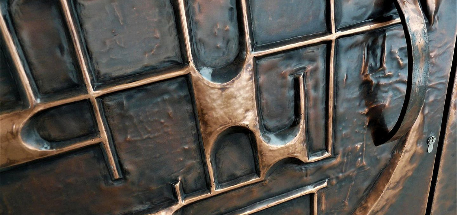 Медные двери SCHÜCO под заказ